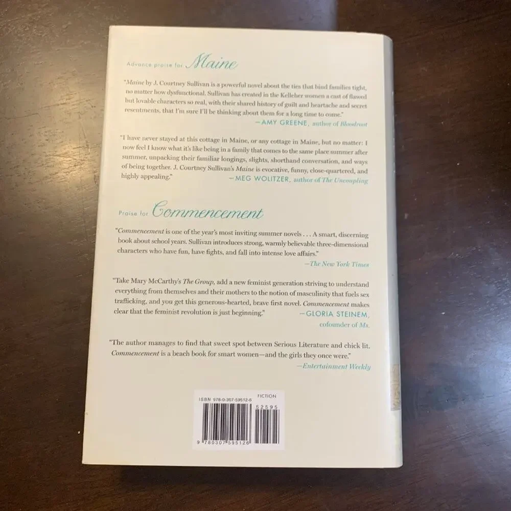 Book Novel - Maine - A Novel by J. Courtney Sullivan
